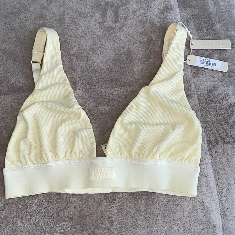 NWT SKIMS soft lounge bralette